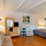 La Vecchia 3*