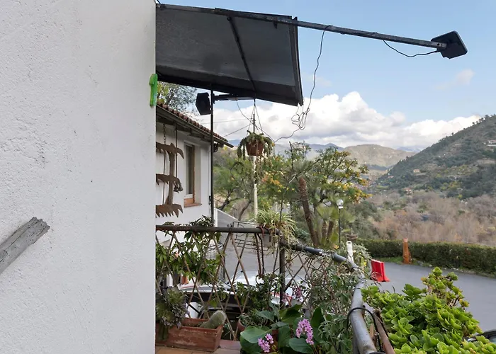 La Vecchia 3* Дольчеаккуа