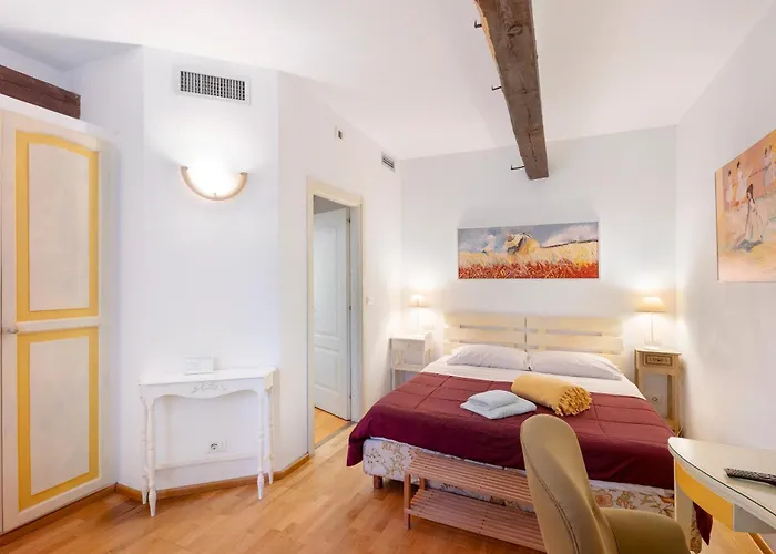 La Vecchia Дольчеаккуа