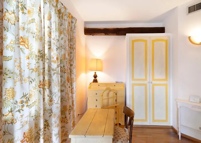 Гостевой дом La Vecchia