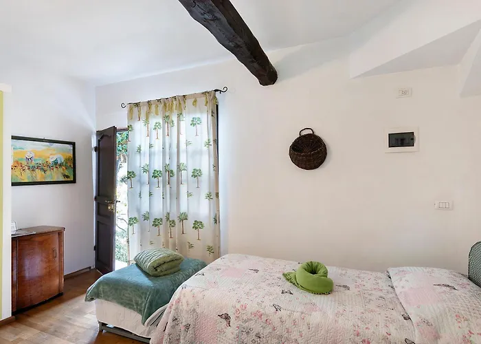 La Vecchia 3* Дольчеаккуа