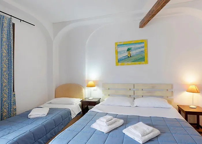 La Vecchia Гостевой дом Дольчеаккуа